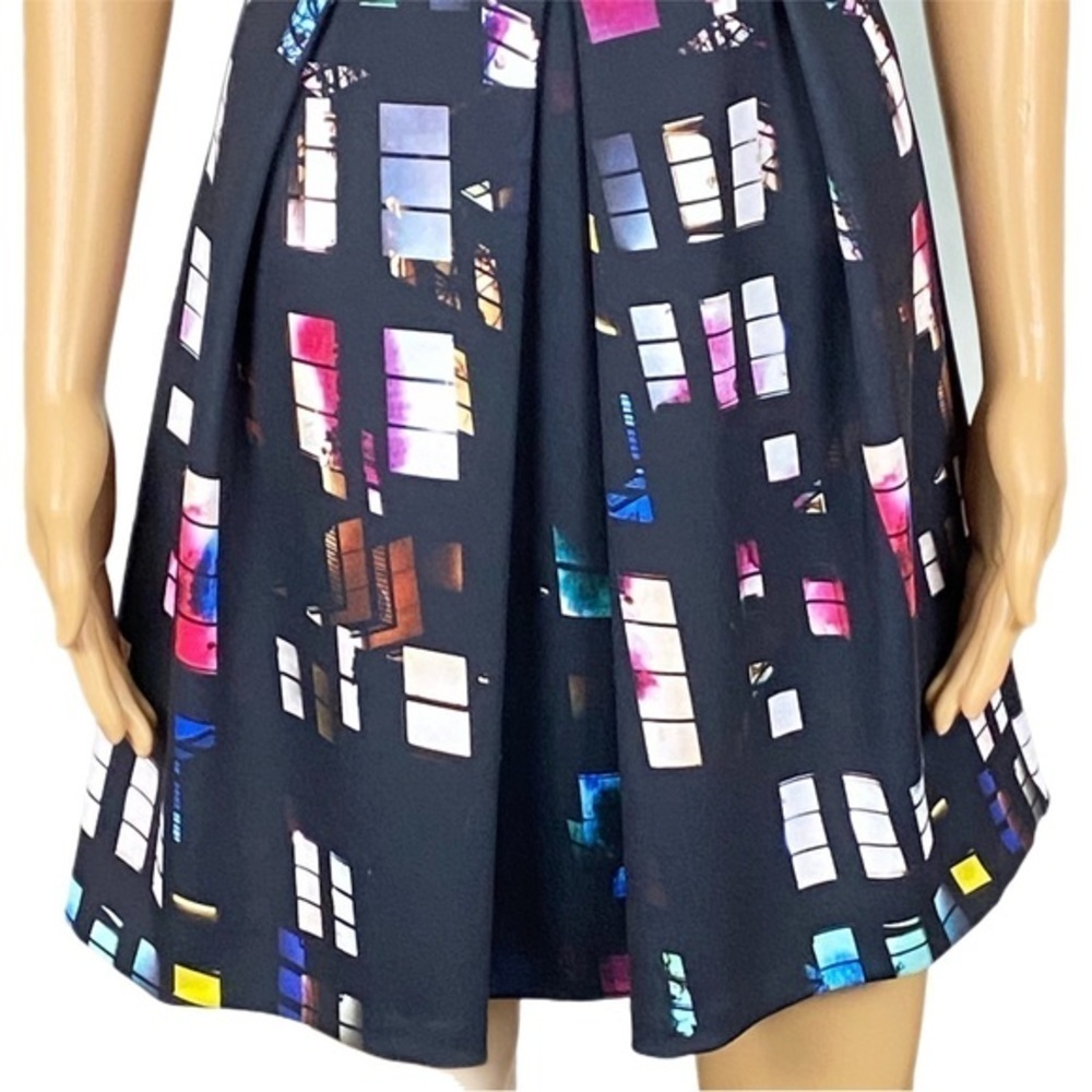 AMANDA UPRICHARD Bleeker Window sleeveless fit and flare dress Size Medium EUC - Picture 3 of 11